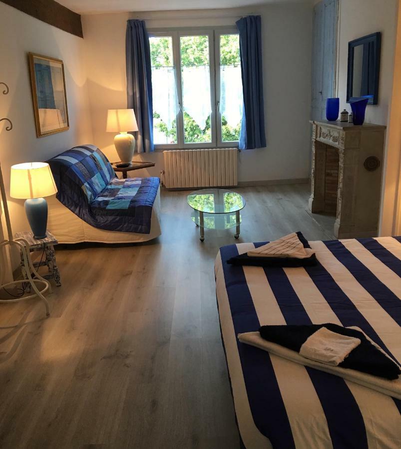 Les Citadines Lejlighed Amboise Eksteriør billede
